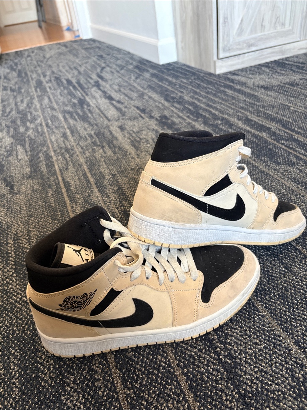 Nike Air Jordan High-Top Sneakers in Beige and Black